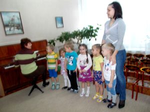 Музыкально – художественная деятельность в средней группе №6, воспитатель Козлова М.Г., музыкальный руководитель Кондратенко Е.А.